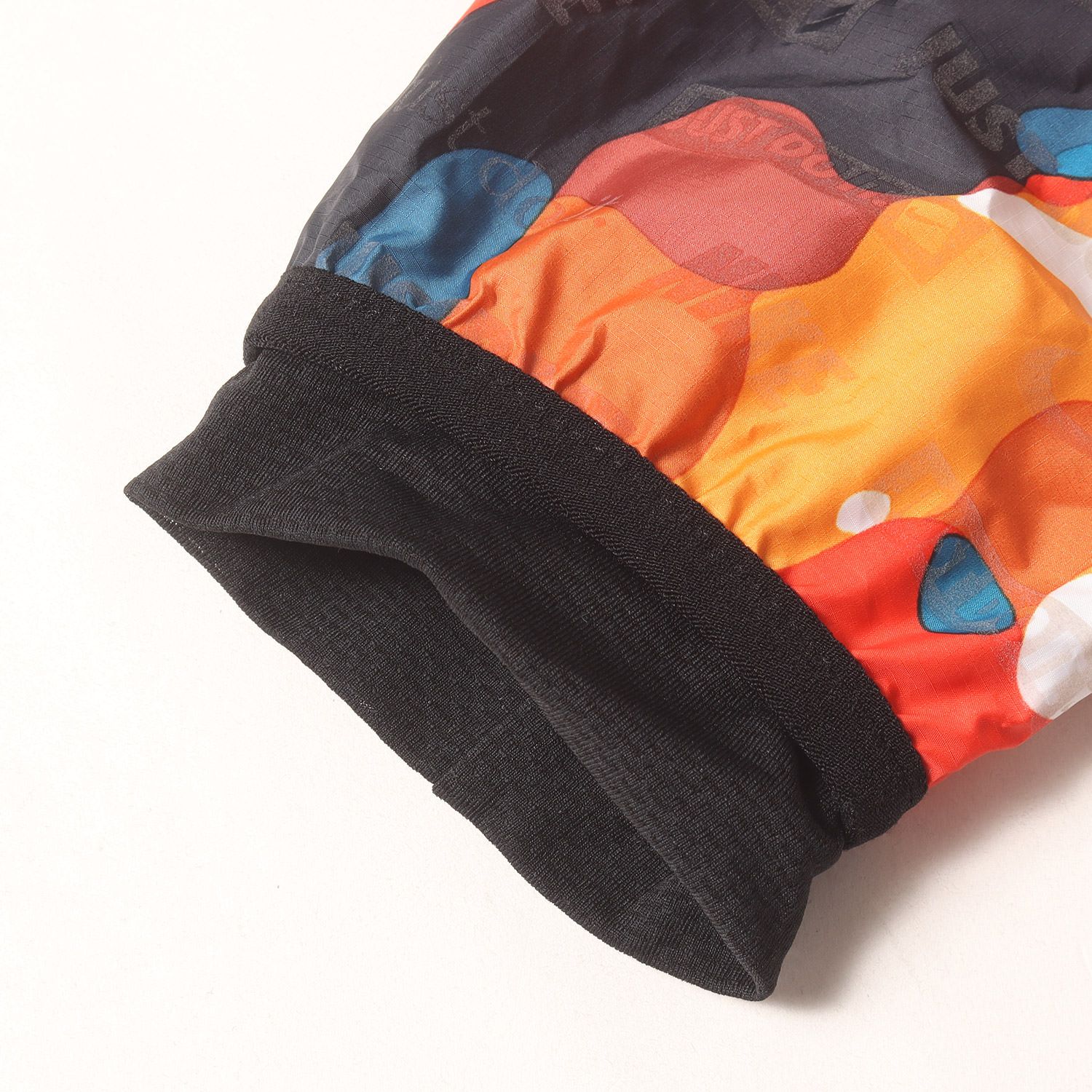 NIKE ナイキ ジャケット マルチカラー サイズ:M | シールド ゴースト