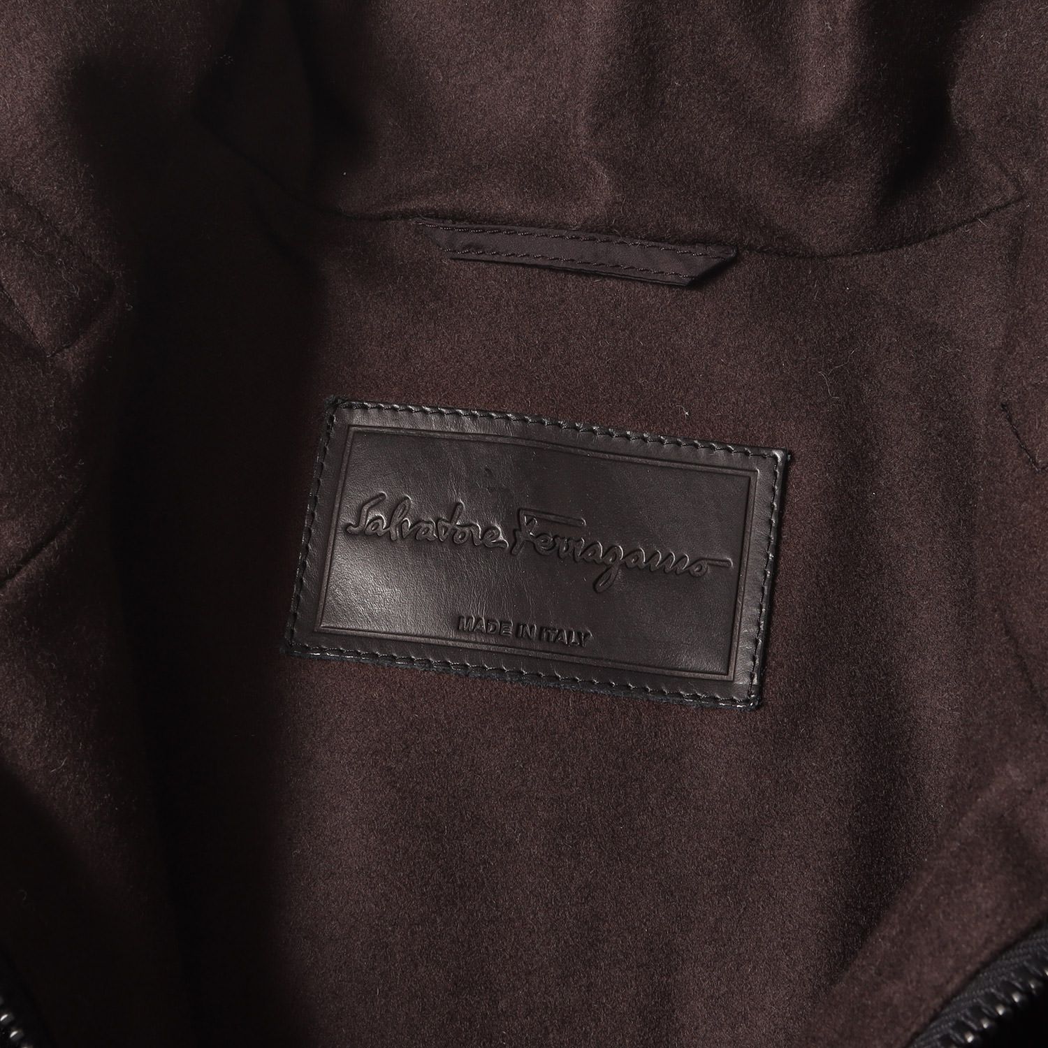 【美品】Salvatore Ferragamo サルヴァトーレ フェラガモ ジャケット ブラック 黒 サイズ:52 | ジップアップ パテッド ムートン ジャケット | イタリア製 | アウター ブルゾン 上着【メンズ】【中古】 美品】Salvatore Ferragamo サルヴァトーレ フェラガモ ジャケット