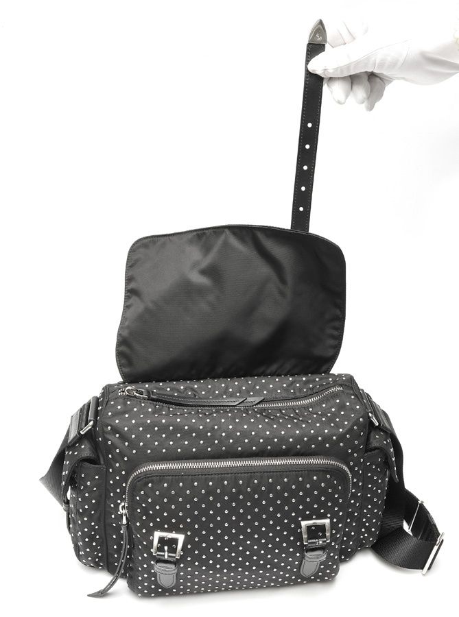 プラダ / PRADA　Re-Nylon × レザー ショルダーバッグ　1BD118　ナイロン/レザー/メタル　ブラック 【中古】 商品番号 K-160109 プラダ / PRADA Re-Nylon × レザー ショルダーバッグ 1BD118 ナイロン