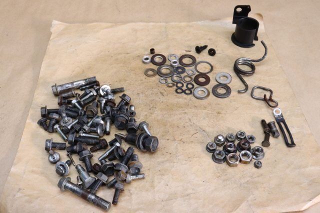 投稿詳細｜MOTOCLE スズキ バーディー50 FI BA43A 取り付けボルトセット S226-63