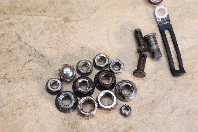 投稿詳細｜MOTOCLE スズキ バーディー50 FI BA43A 取り付けボルトセット S226-63