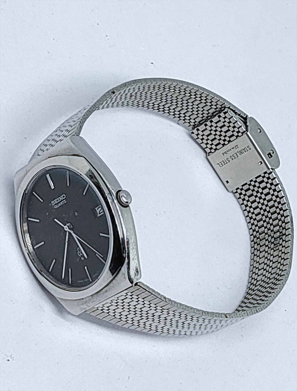 稼働品】SEIKO メンズ腕時計 デイトクオーツ黒文字盤 7832-8000 (3304 
