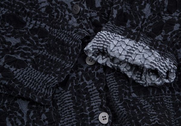 イッセイミヤケ ミーISSEY MIYAKE me 染めコットンフロッキープリント