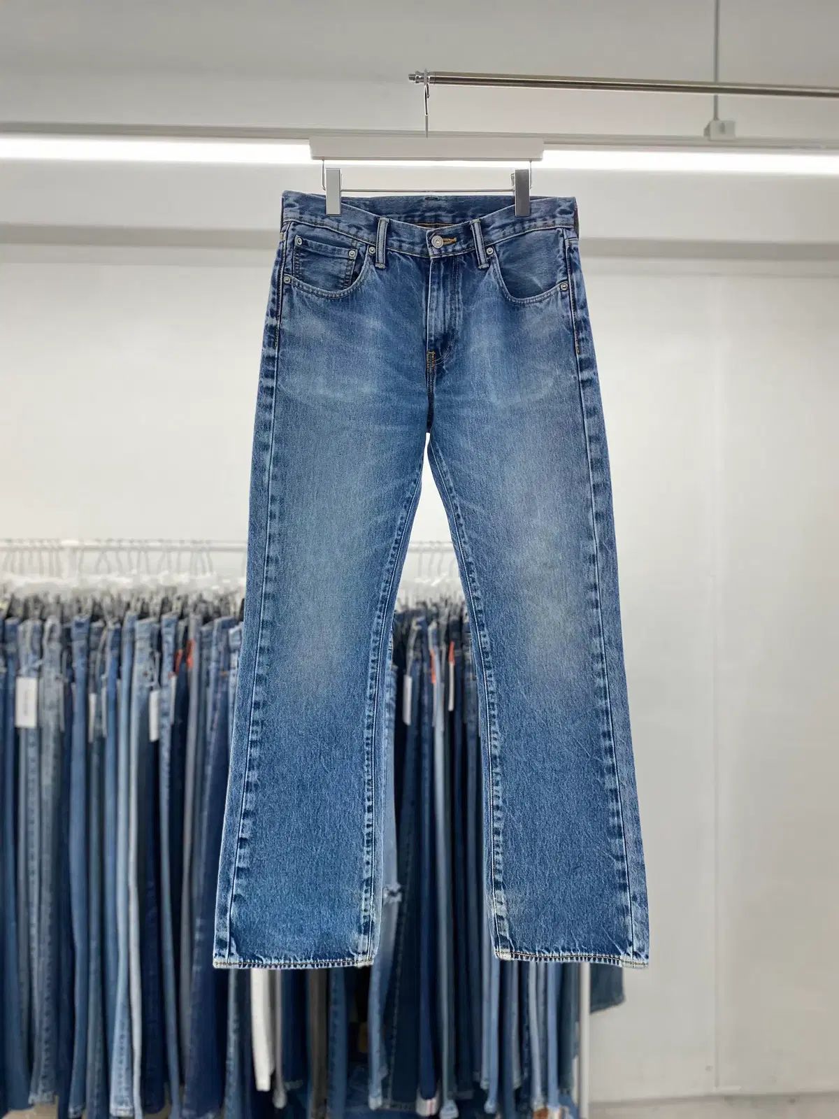0 リーバイス Levi