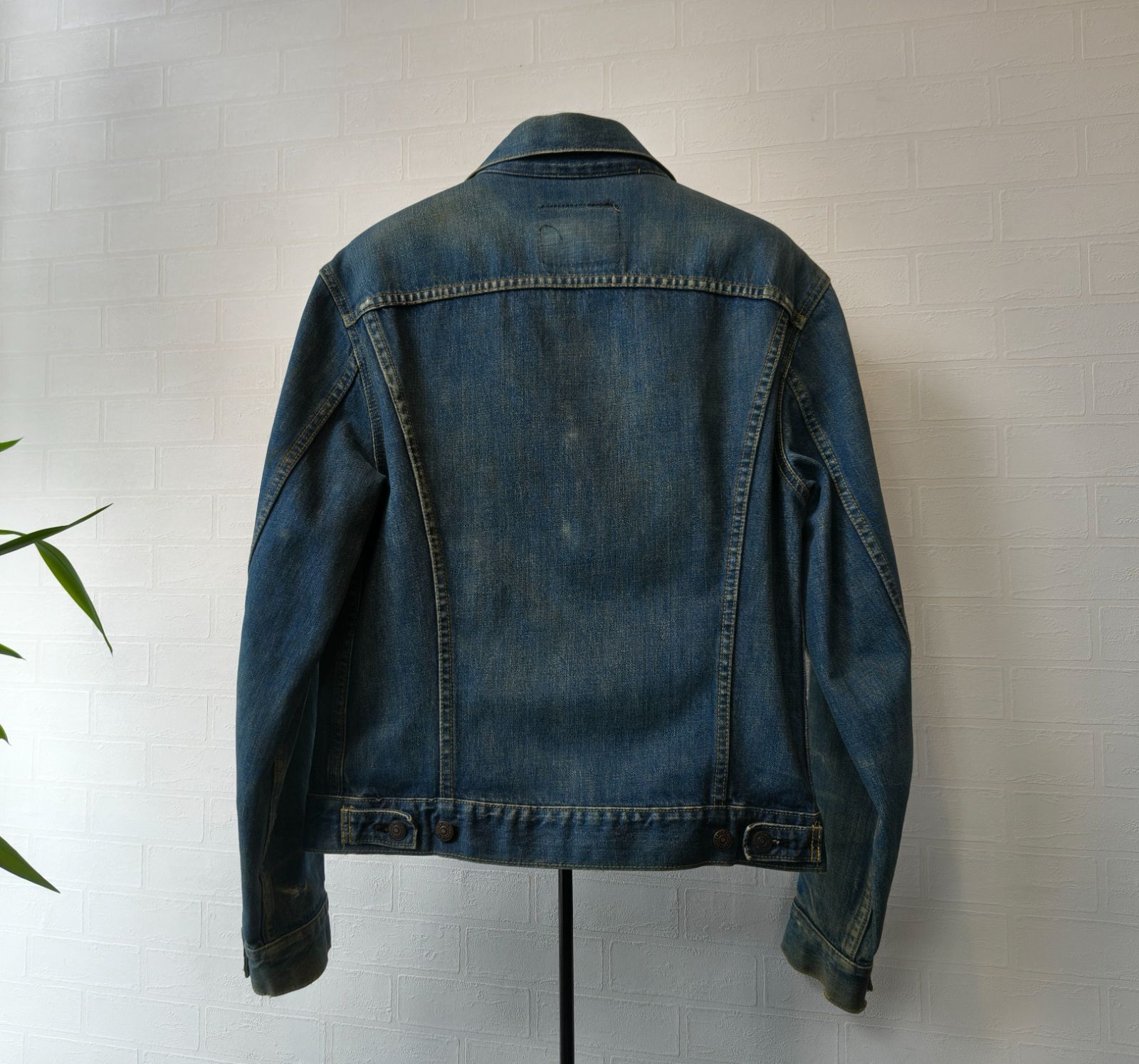 □ 90s □ LEVIS リーバイス・ジャパン復刻 □ 裏ボタン刻印 JO2 □ G 