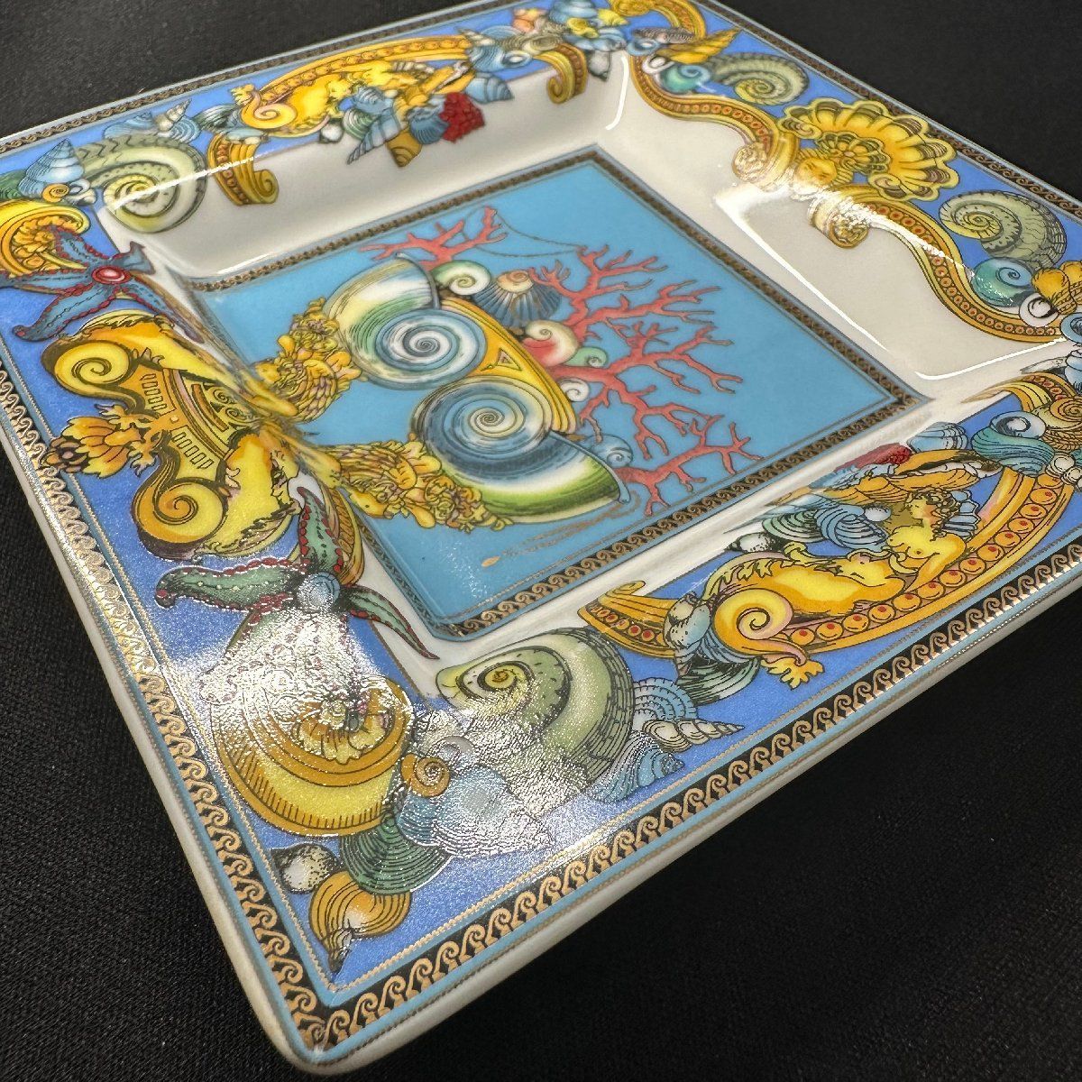 非売品 VERSACE×ローゼンタール 絵皿 角皿 Les Tresors de la Mer 