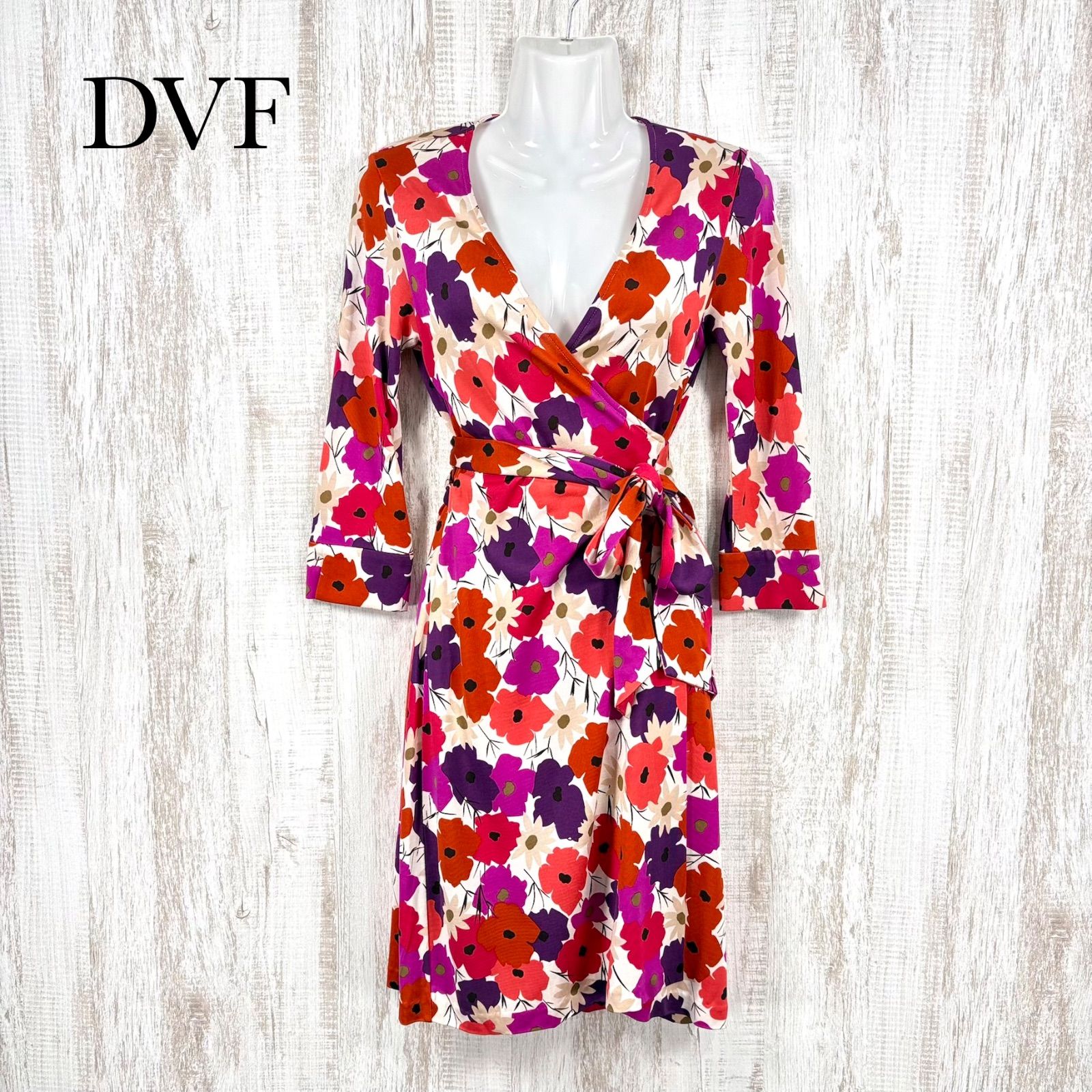 極美品】DVF ダイアン・フォン・ファステンバーグ カシュュクール ひざ