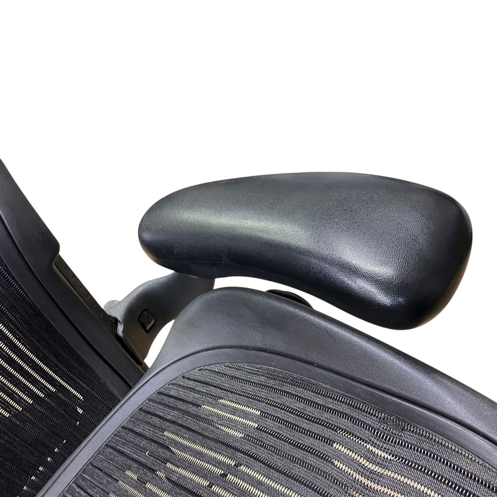 Miller アーロンチェア