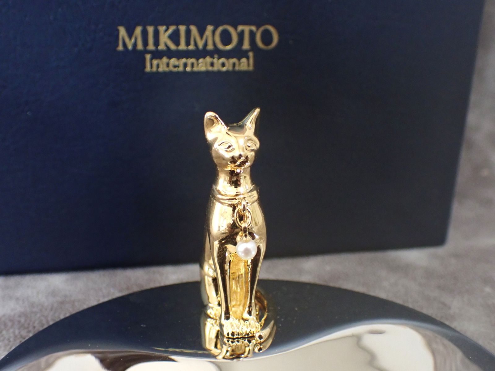 美品 MIKIMOTO ミキモト ジュエリートレイ ネコ 猫 箱付き ミキモト