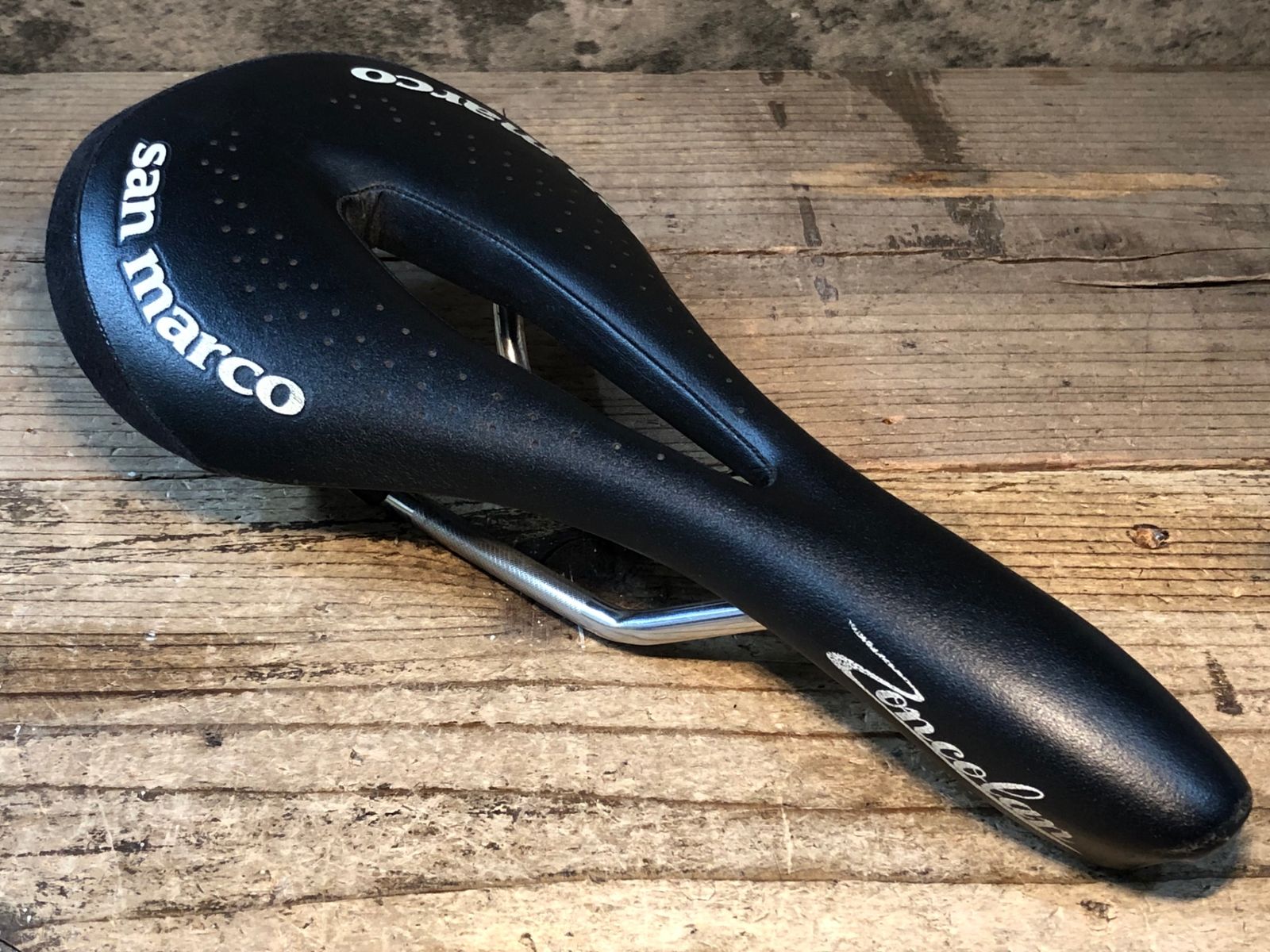 JW499 サンマルコ san marco ゾンコラン Zoncolan サドル Xsilite