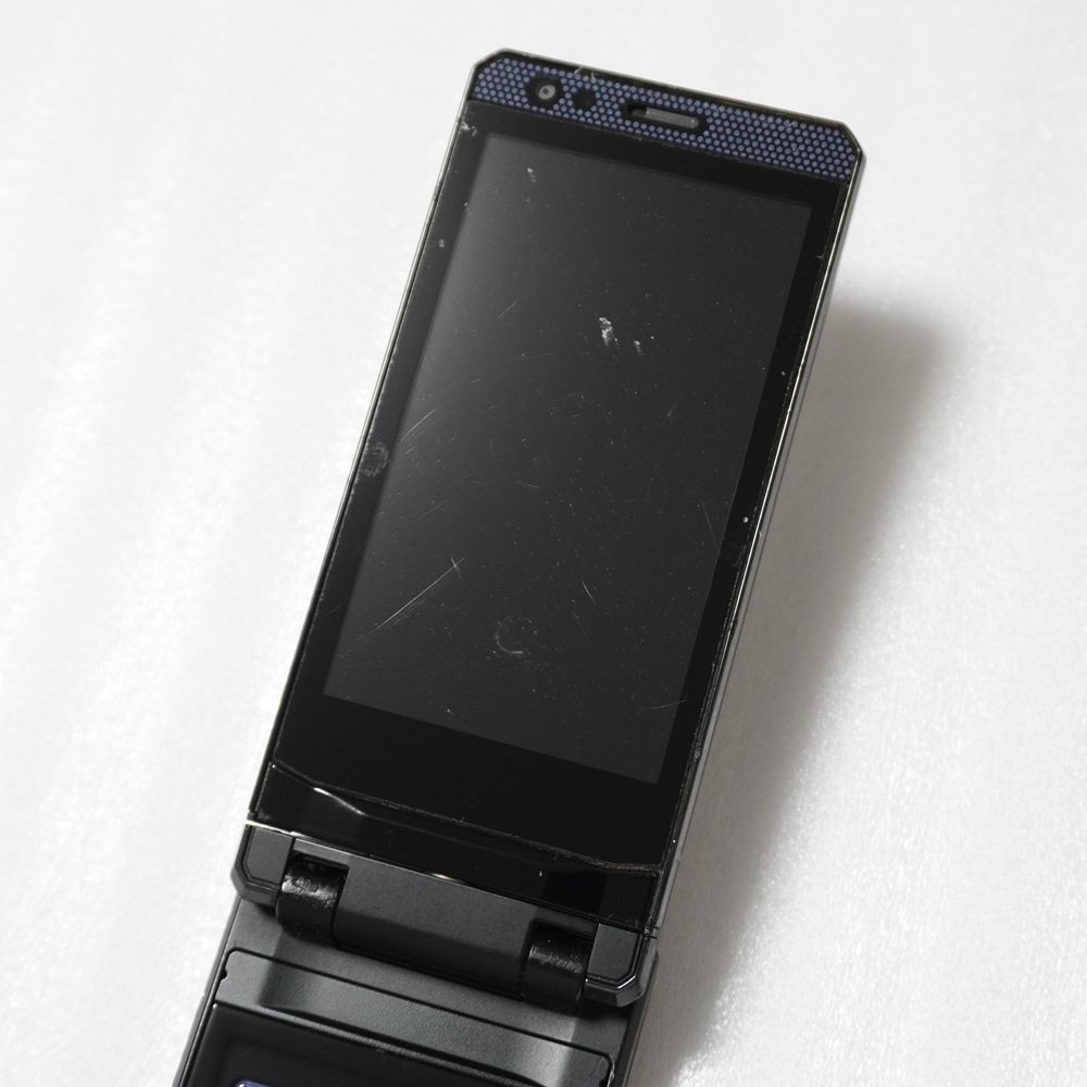 docomo PRIME series N-02B CYBER BLACK FOMA 3G ガラケー ドラクエ Ⅲ