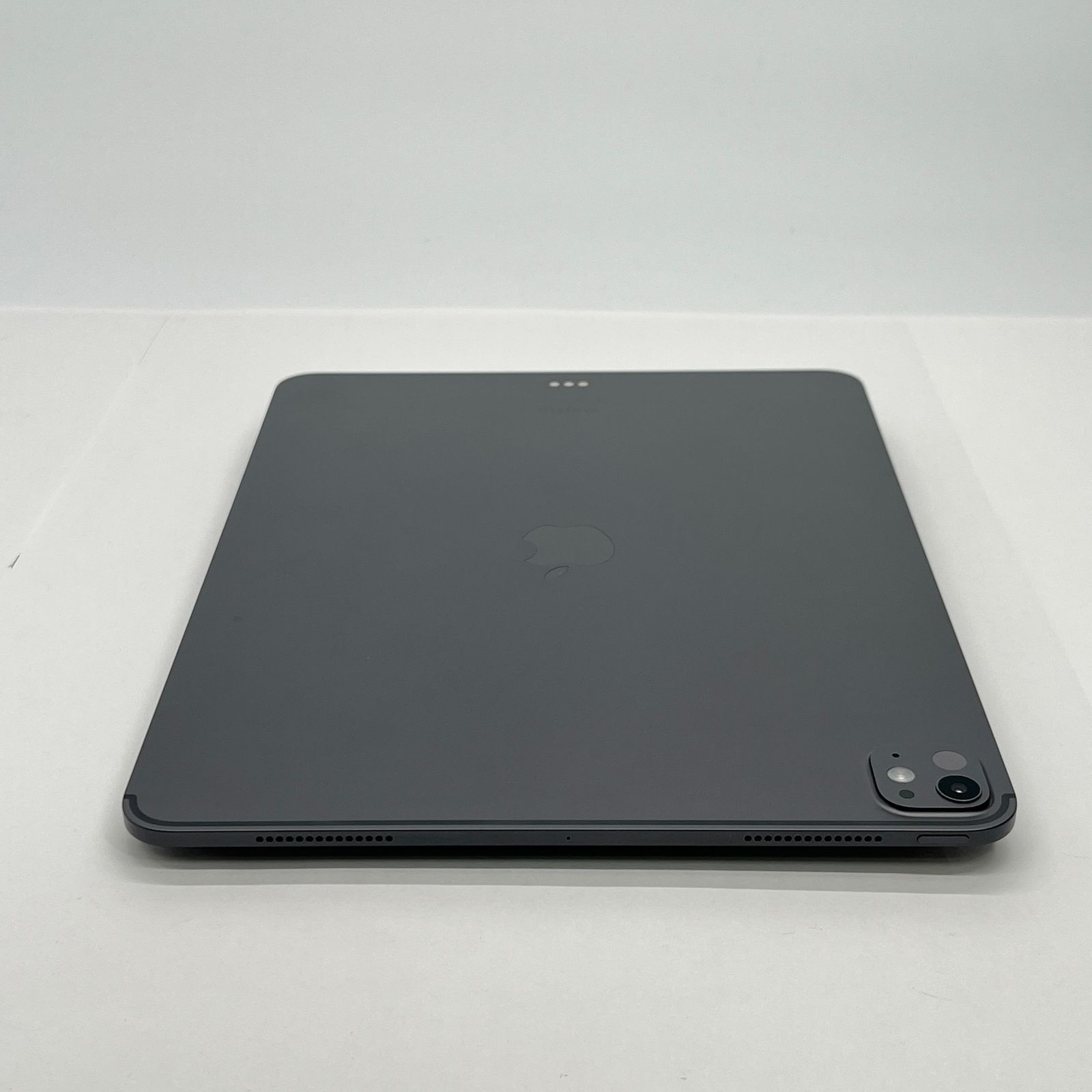 美品 iPad Pro M4 13インチ 256GB Wi-Fi バッテリー100% - メルカリ
