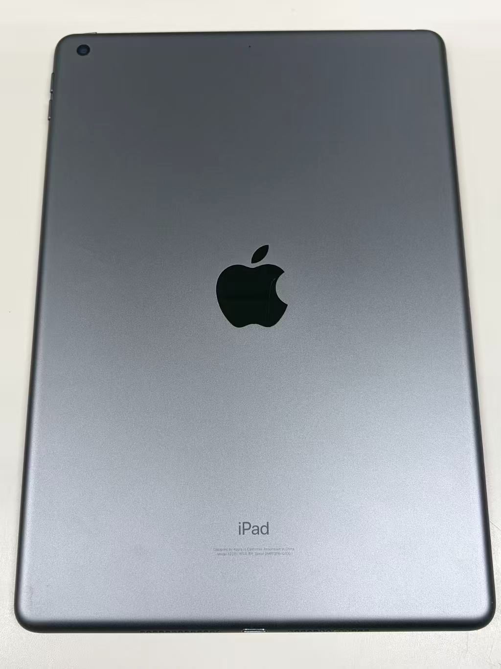 美品 iPad 第8世代 128GB スペースグレイ ジャンク - メルカリ