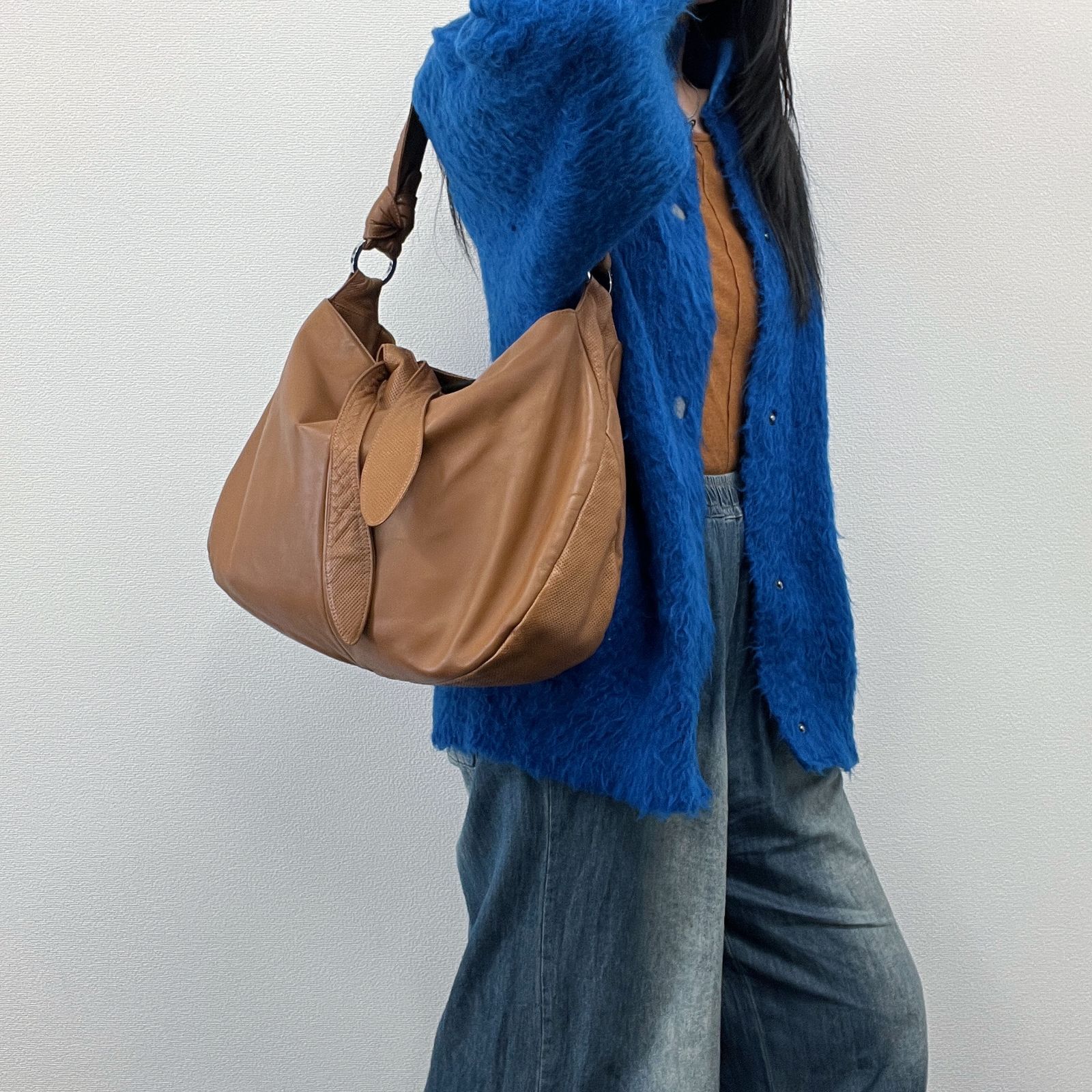 中古】LOEWE ロエベ アナグラム ショルダーバッグ ブラック レザー 
