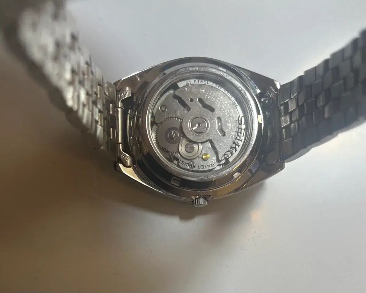  SEIKO SNXA11 サーモンカラー シンプルコーデ 自動巻き時計 腕時計(アナログ)