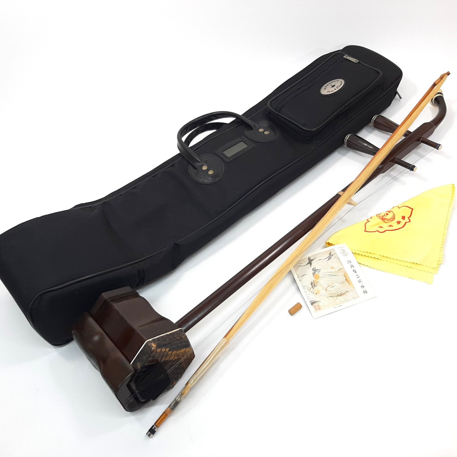 中国楽器　ケース付き　二胡　高級　弓あり 二胡 中国伝統楽器 弓・ソフトケース付き - メルカリ