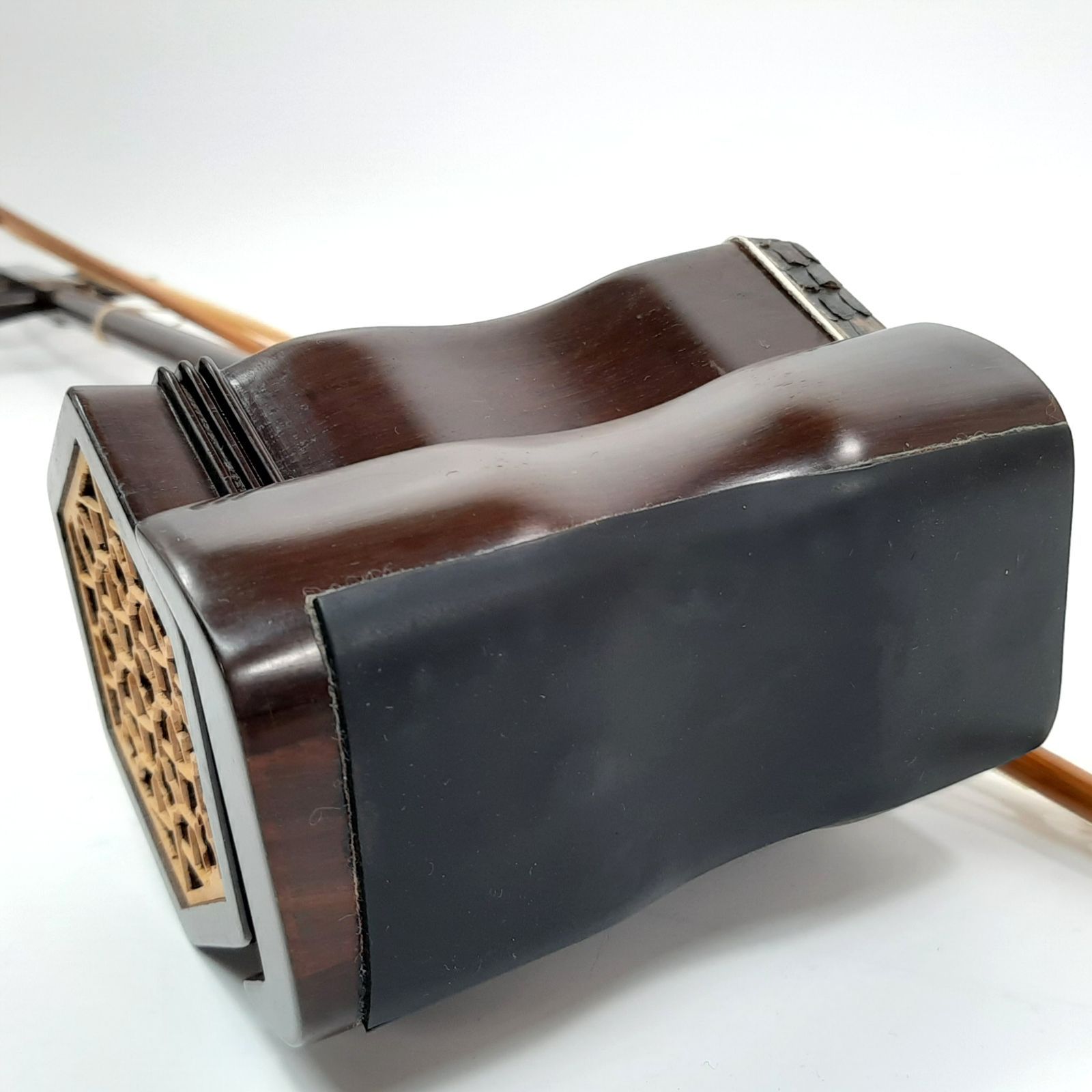 二胡 中国伝統楽器 弓・ソフトケース付き - メルカリ