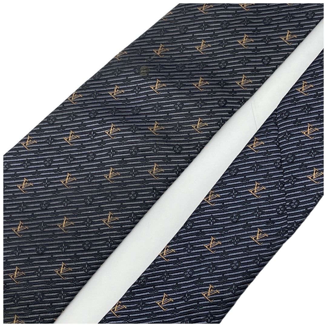 ルイ ヴィトン モノグラム ネクタイ レギュラータイ ロゴ シルク