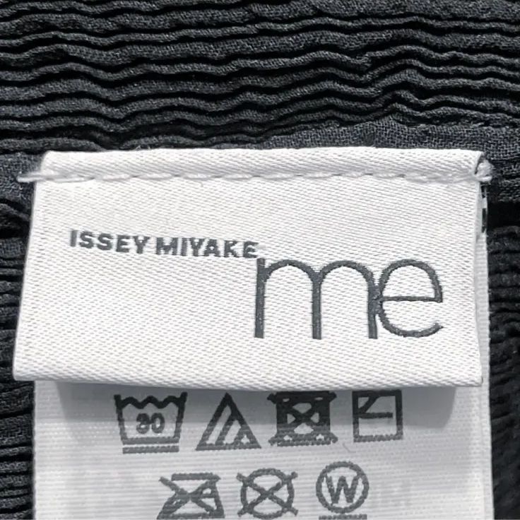 issey miyake me イッセイミヤケミー プリーツ ノースリーブ