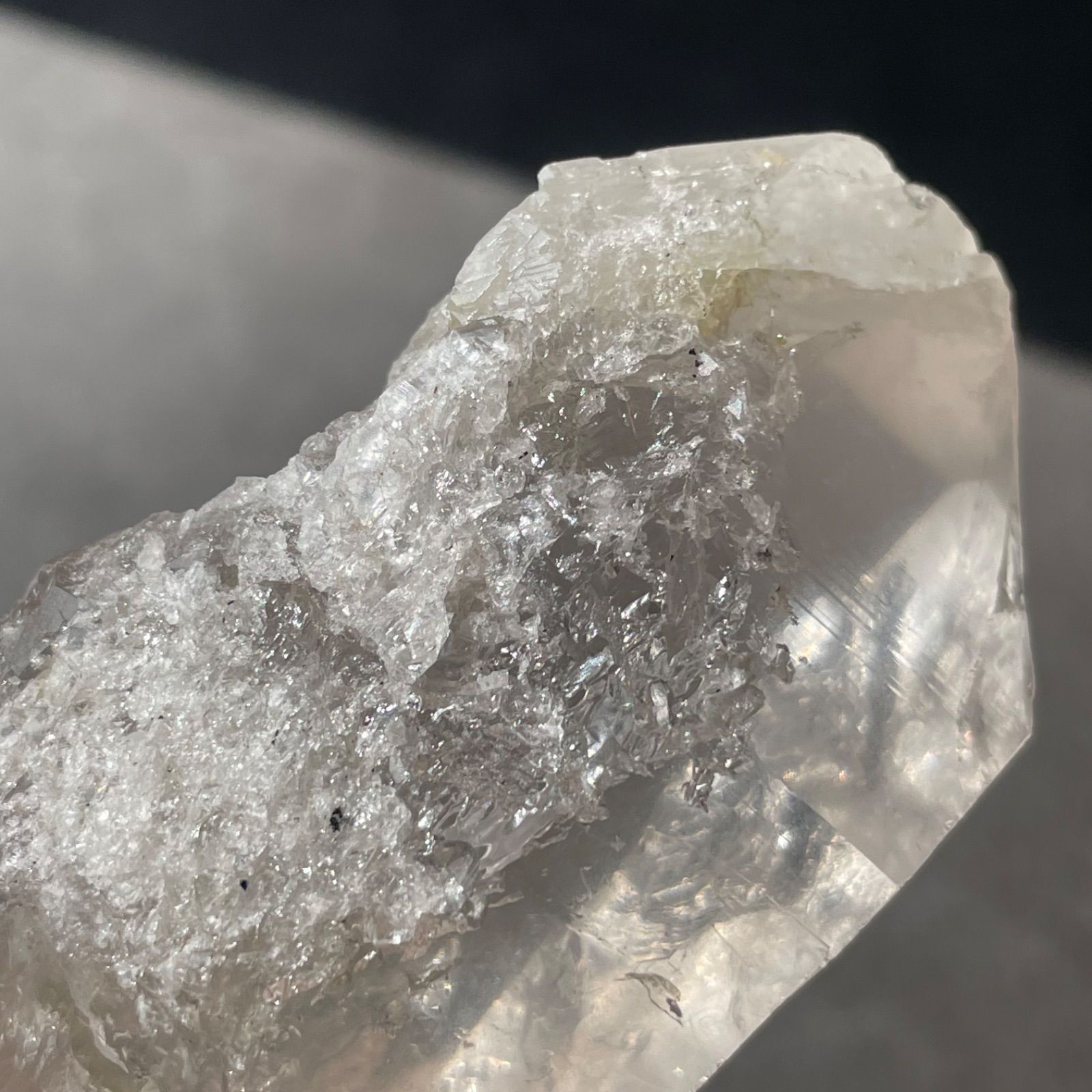 Quartz ライトニングクォーツ|天然石