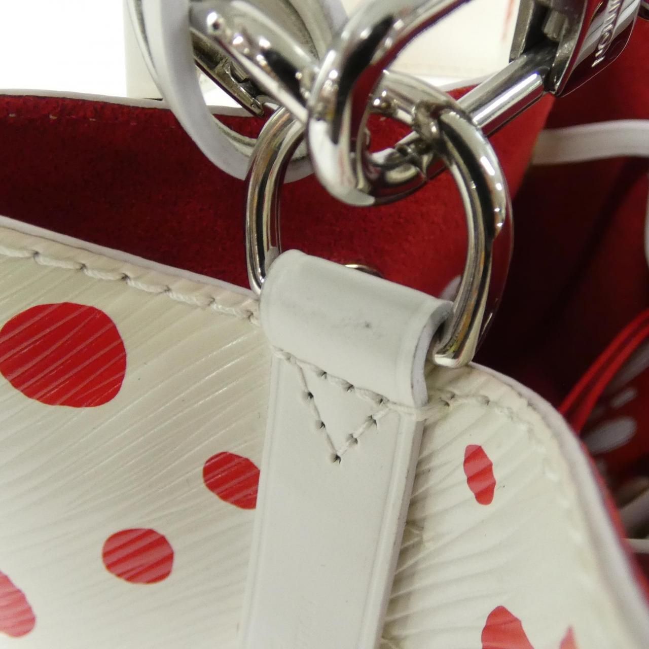 ルイヴィトン エピ(LV X YK) ネオ ノエBB M21742 ショルダーバッグ コメ兵｜ルイヴィトン エピ(LV X YK) ネオ ノエBB M21742 ショルダー