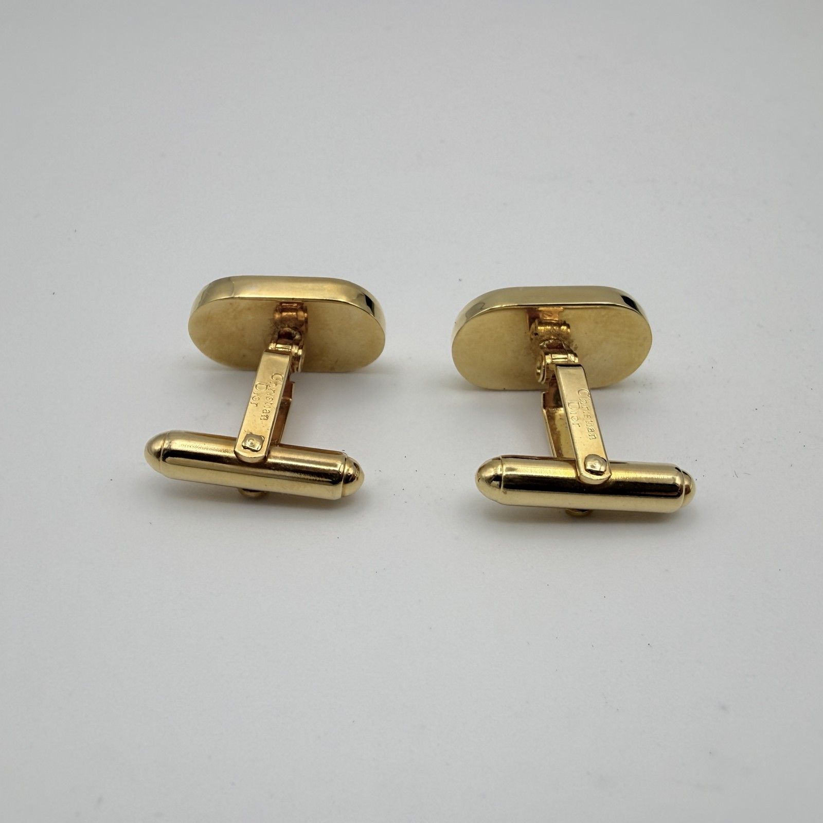 Christian Dior（クリスチャンディオール）カフスボタン＆ネクタイ