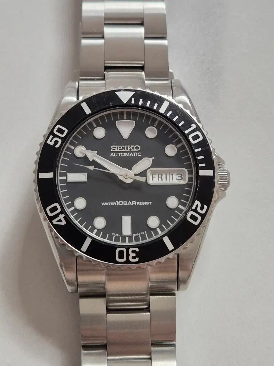 SEIKO SKX023 オートマティック ダイバーズ ウォッチ