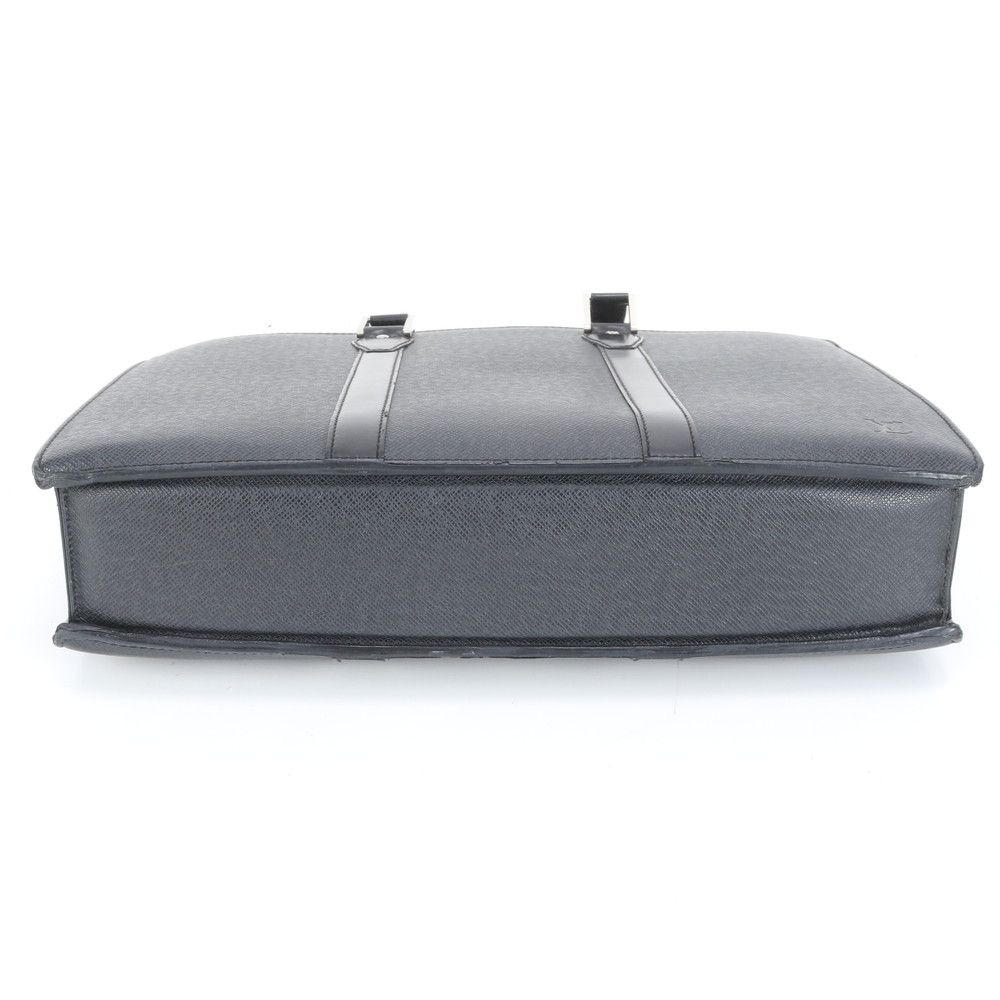 ルイヴィトン タイガ ポルト ドキュマン ロザン M30052 レザー