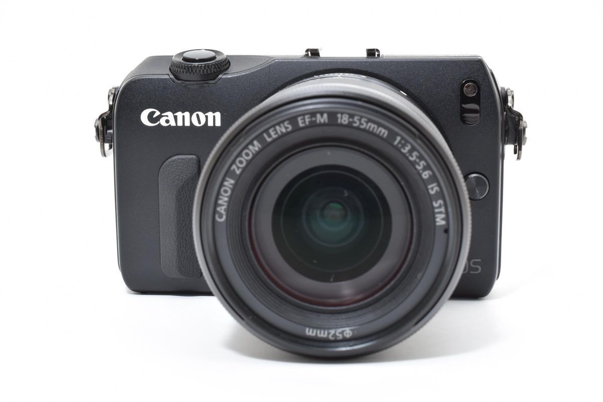 美品 Canon EOS M ブラック + EF-M 18-55mm F3.5-5.6 IS STM 充電器 