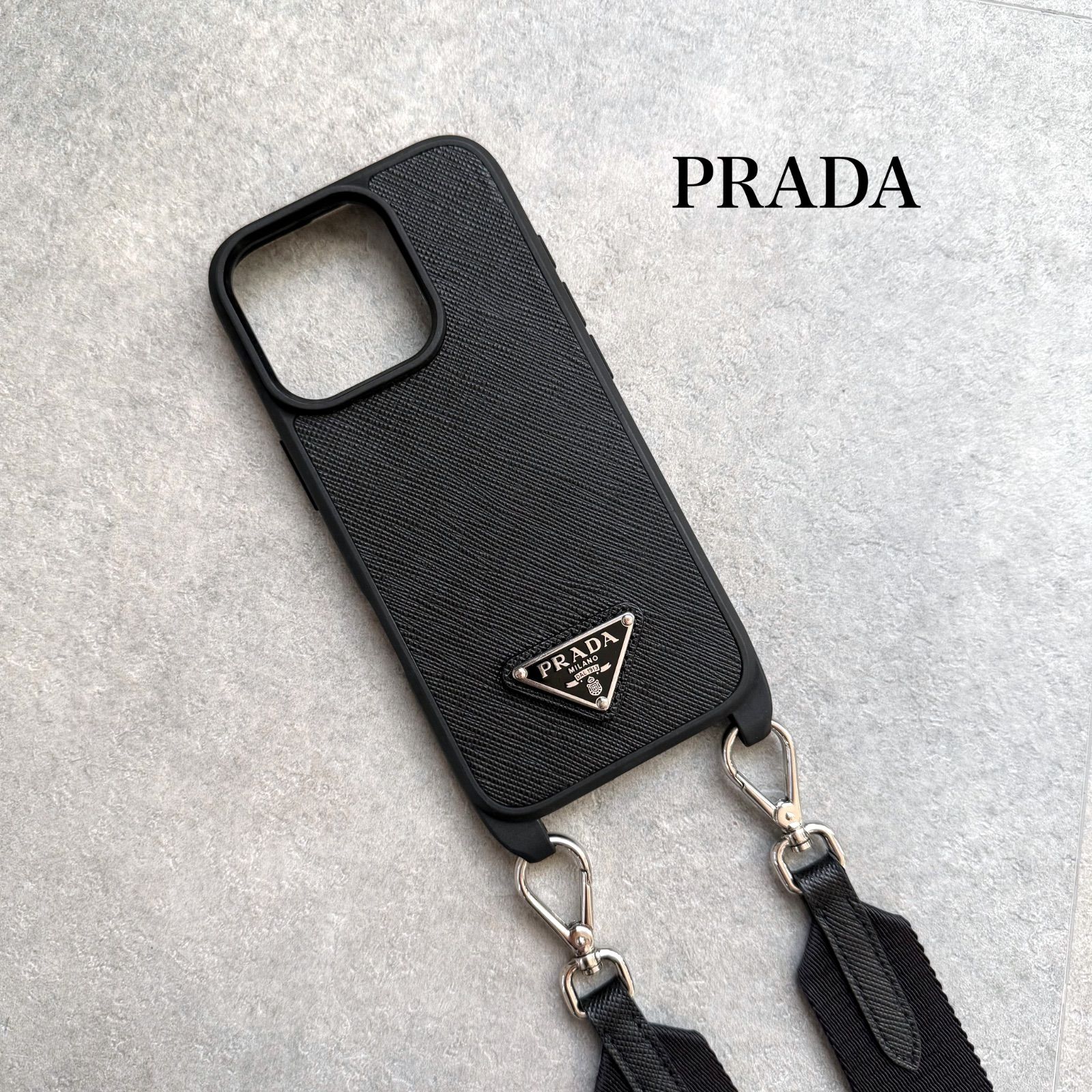 美品 PRADA プラダ iPhone 16 Pro ケース ブラック サフィアーノレザー
