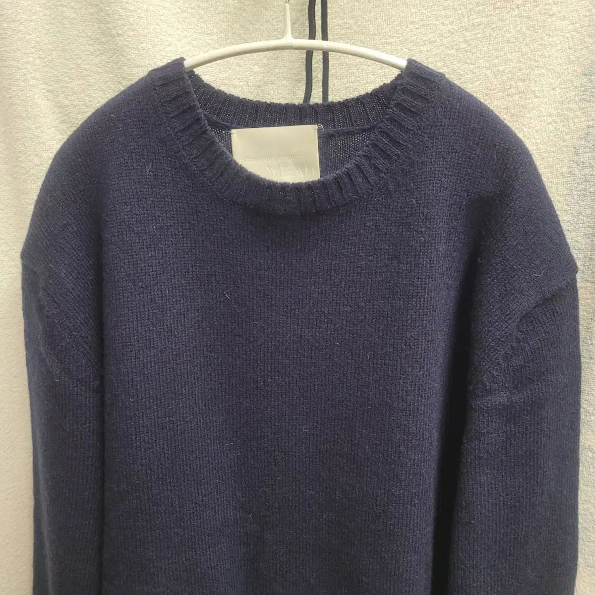 yeah ラウンド ネイビ ニット セーター