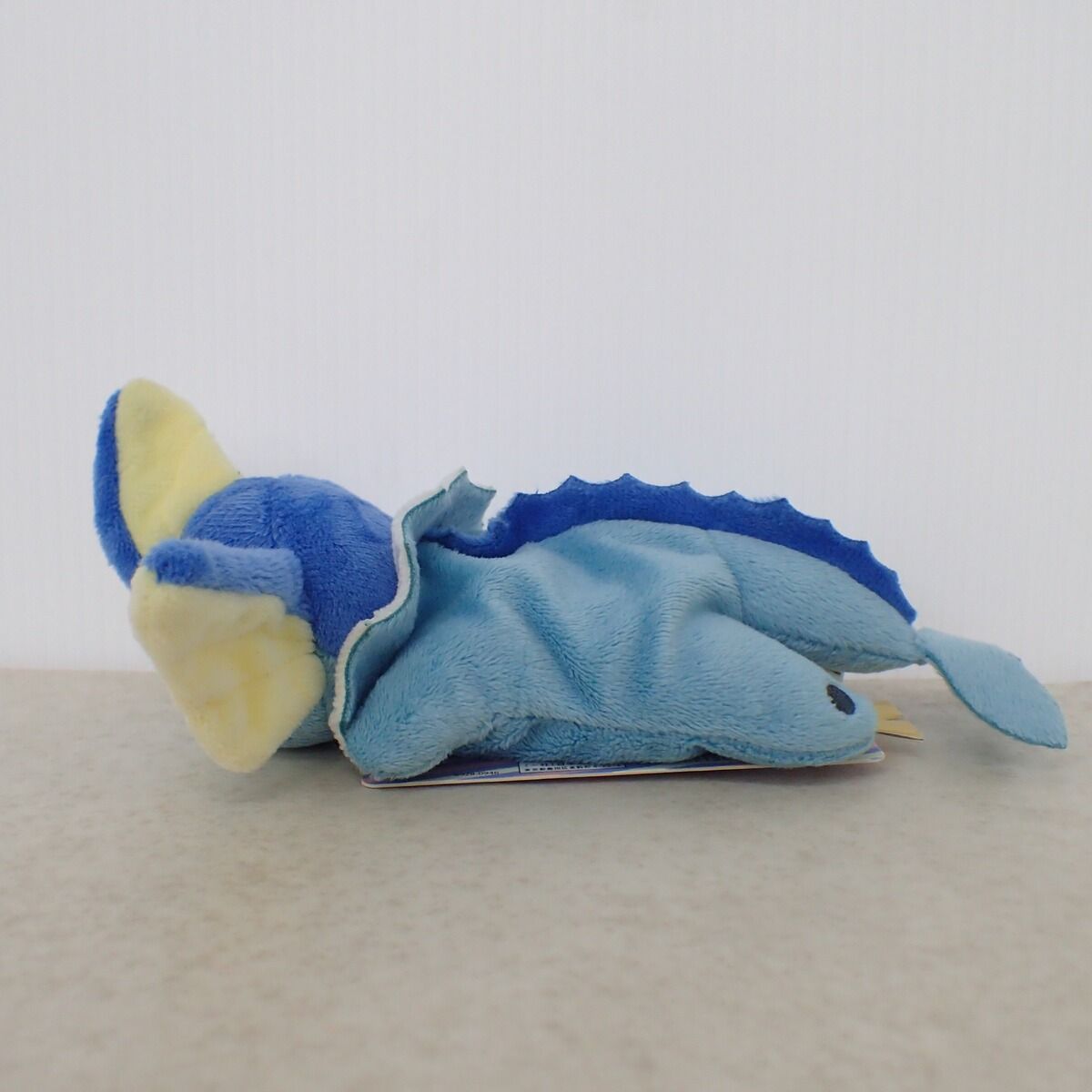 ポケモンセンター くったりぬいぐるみ シャワーズ 紙タグ付
