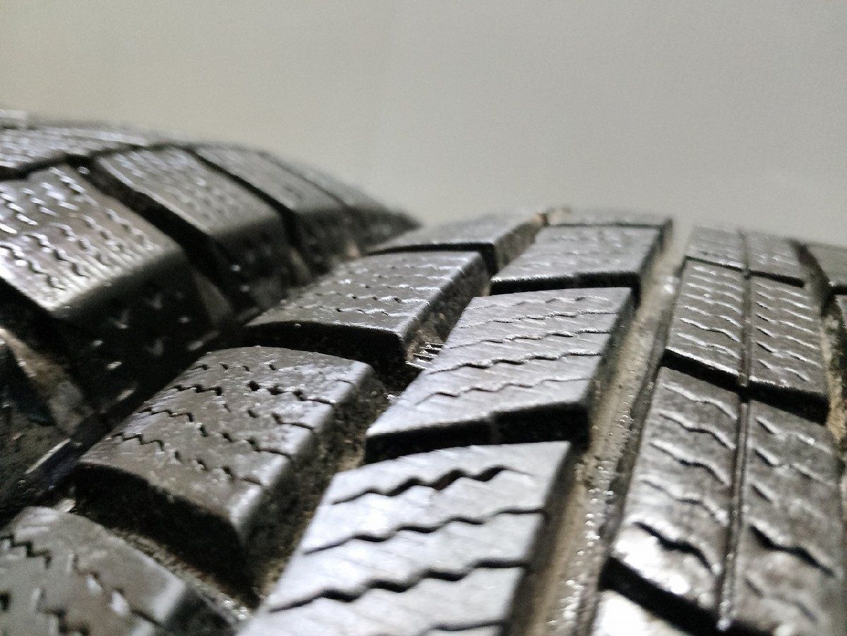 AUTOBACS NorthTrek N5 165/70R14 14インチ スタッドレス 4本 22年製 