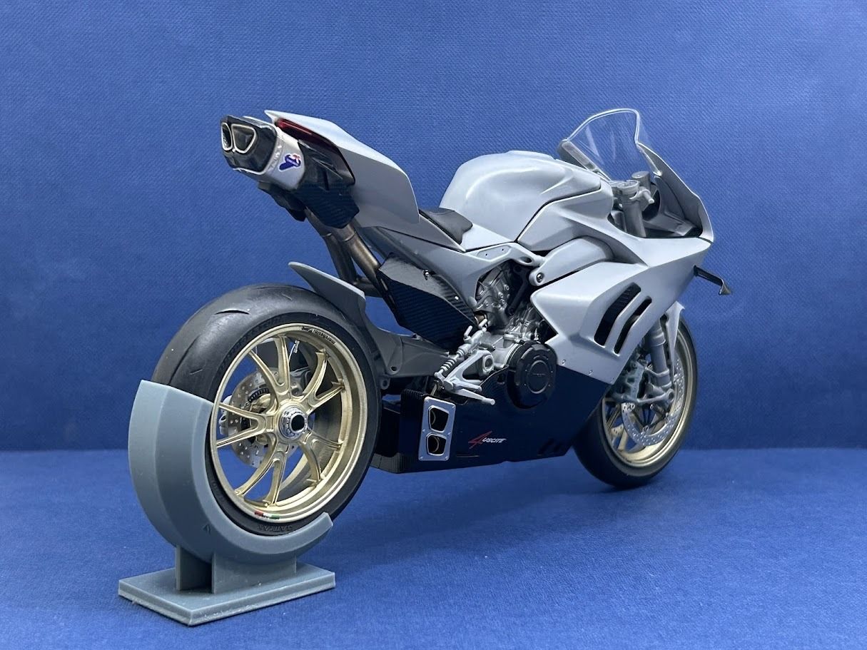 Z.workshop V4R/S 4 Uscite Racing エキゾーストシステムキット タミヤ
