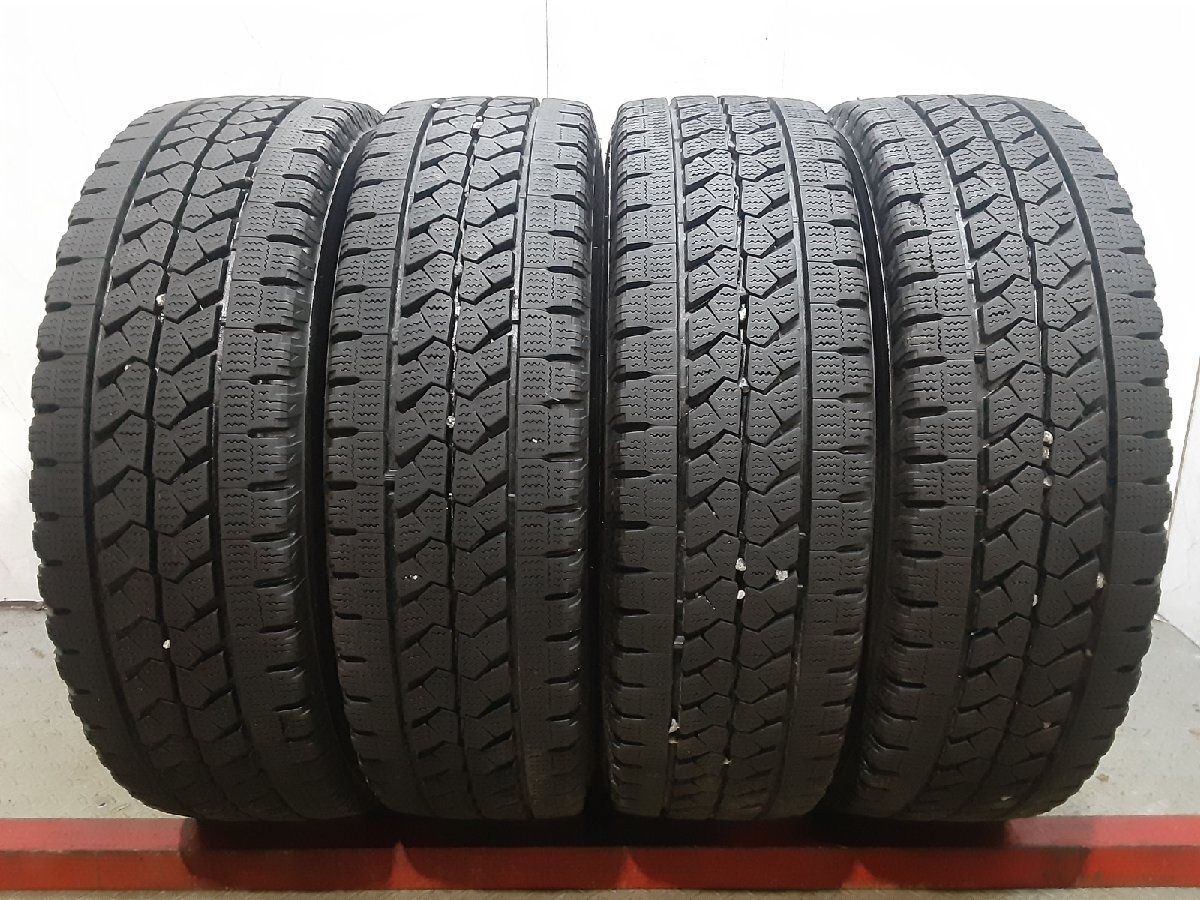 BS BRIDGESTONE BLIZZAK W979 225/70R16 117/115L LT 16インチ ライトトラック用 スタッドレス 4本 23年製 キャンター等　(MTE079) クレジットカード QRコード決済可 BS BRIDGESTONE BLIZZAK W979 225/70R16 117/115L LT 16インチ ライト