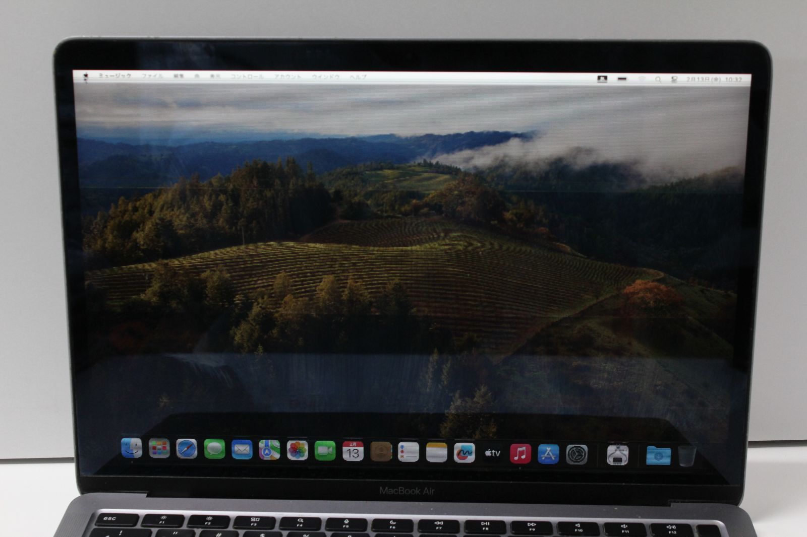 ジャンク品】MacBook Air（M1,2020）256GB/8GB〈MGN63J/A〉⑤ 【公式通販】