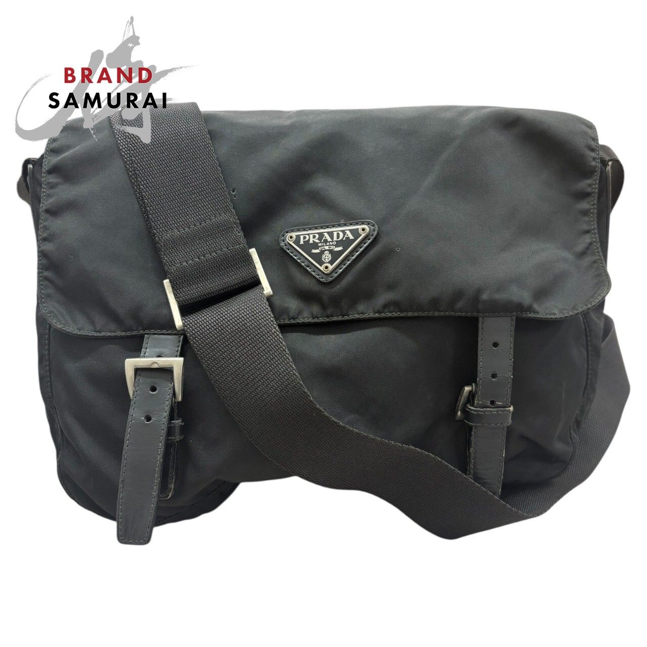 PRADA プラダ テスート 三角ロゴプレート ブラック シルバー金具 