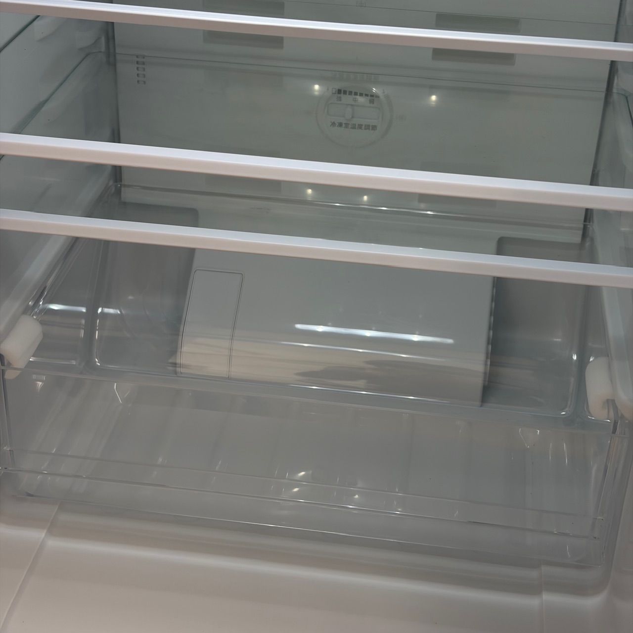 2025年製/動作確認済】Hisenseハイセンス冷凍冷蔵庫HR-D140KW 135L(冷 