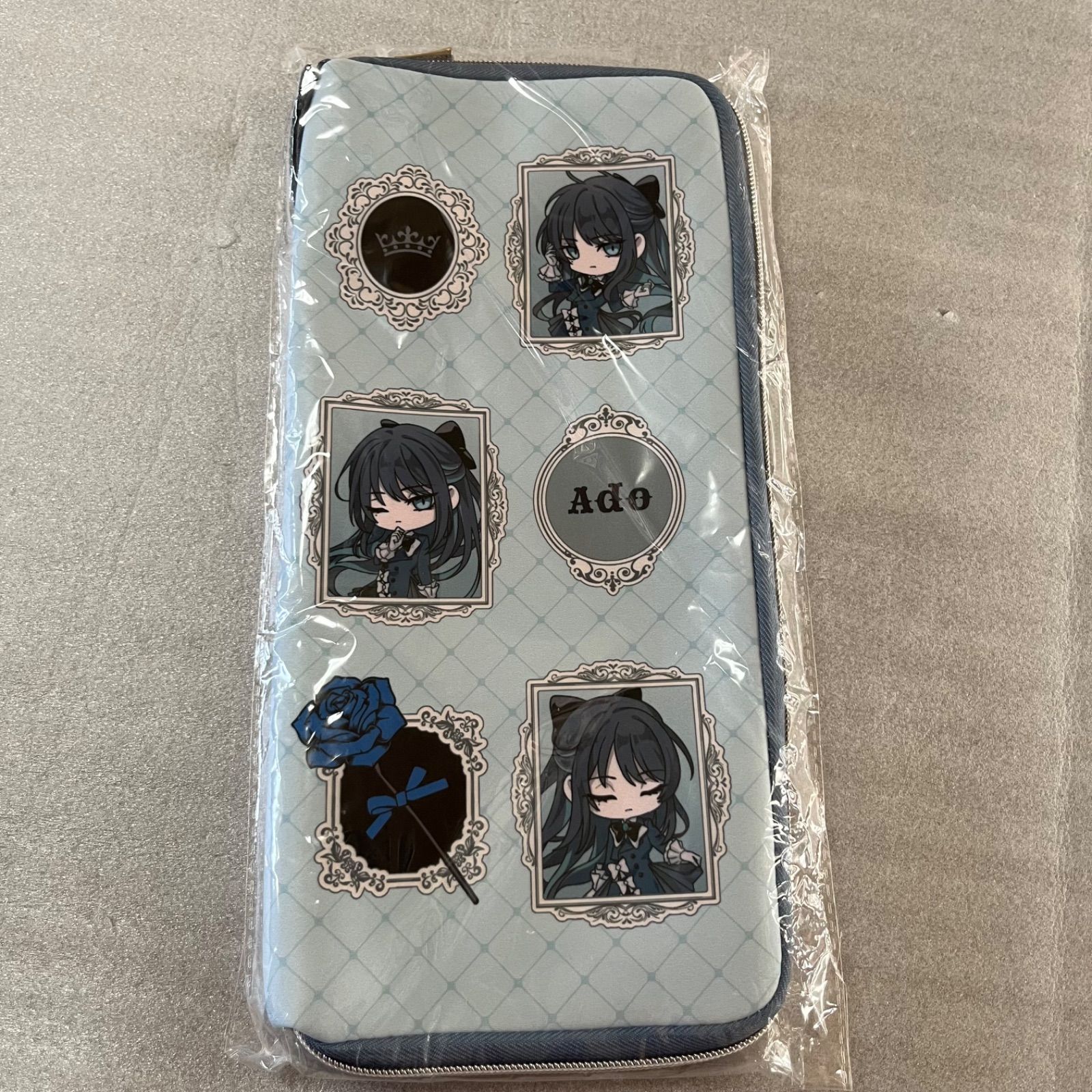 Ado ROUND1限定フィギュア、ペンライトケース　2点セット ado ペンラ ラウンドワン限定 Ado ペンライトケース ホワイト - メルカリ