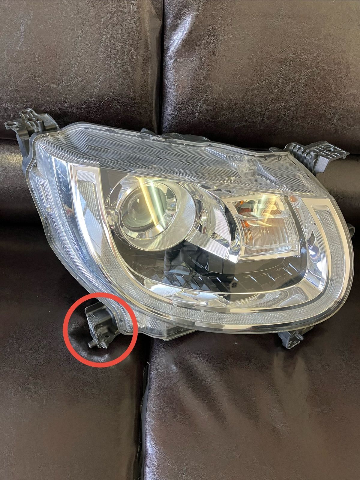 FF21S イグニス ヘッドライト LED 右 純正 運転席側 スズキ KOITO 前期
