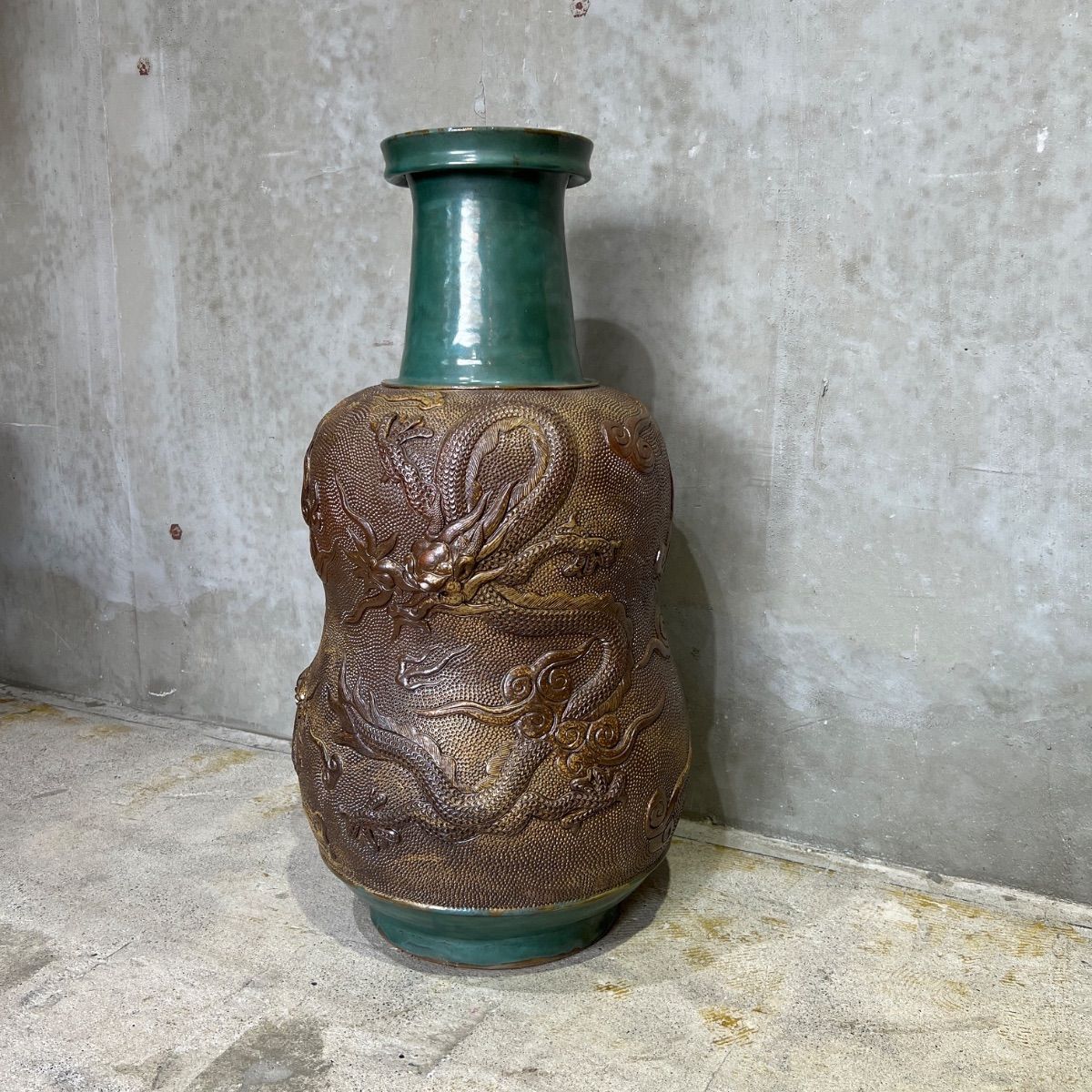 琉球 約68.8㎝大壺 古琉球／陶器／やちむん 雲龍文 花瓶 花生 - メルカリ