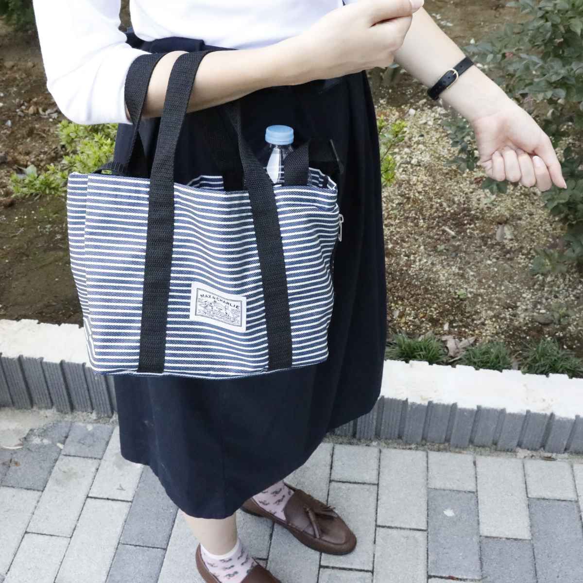 お散歩バッグ ヒッコリー hachi （ ペット 散歩 カバン バッグ 2way トートバッグ ショルダーバッグ 軽量 軽い 丈夫 便利 たくさん入る お散歩用 出し入れしやすい 使いやすい ）