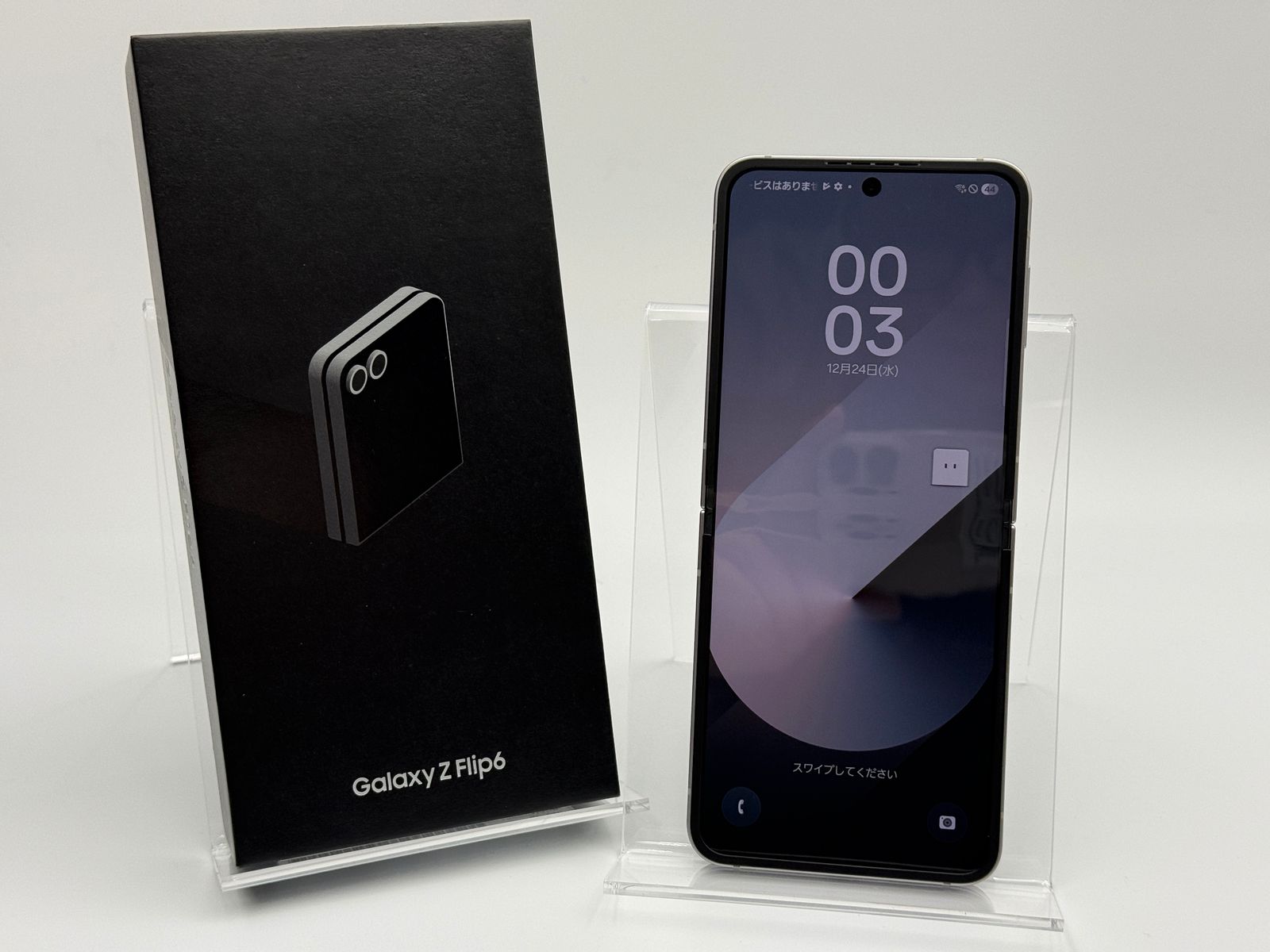 Galaxy Z Flip6 SC-54E[256GB] docomo シルバーシャドウ【安心… 箱付き 