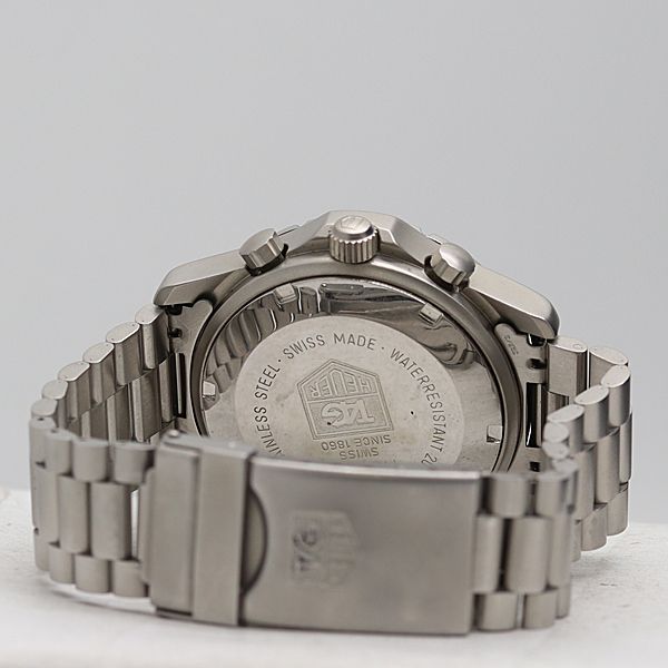 稼働 タグホイヤー