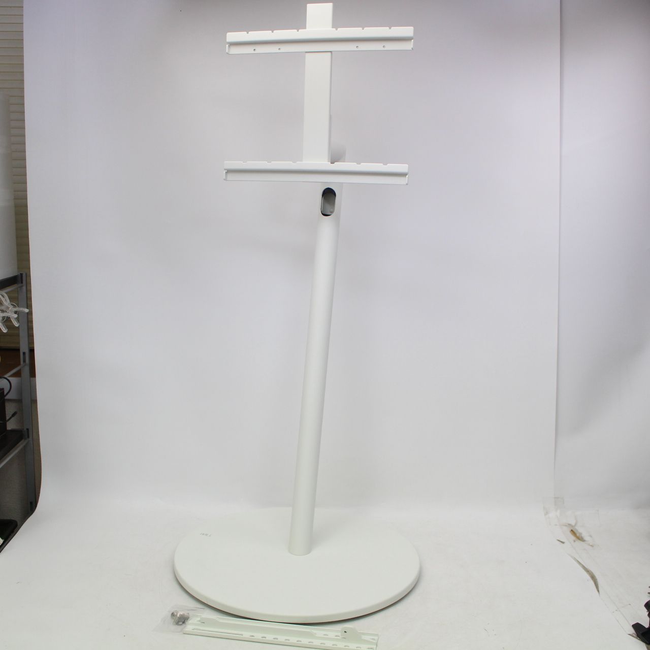 IS223)EQUALS（イコールズ） テレビスタンド（24～55インチ） WALL