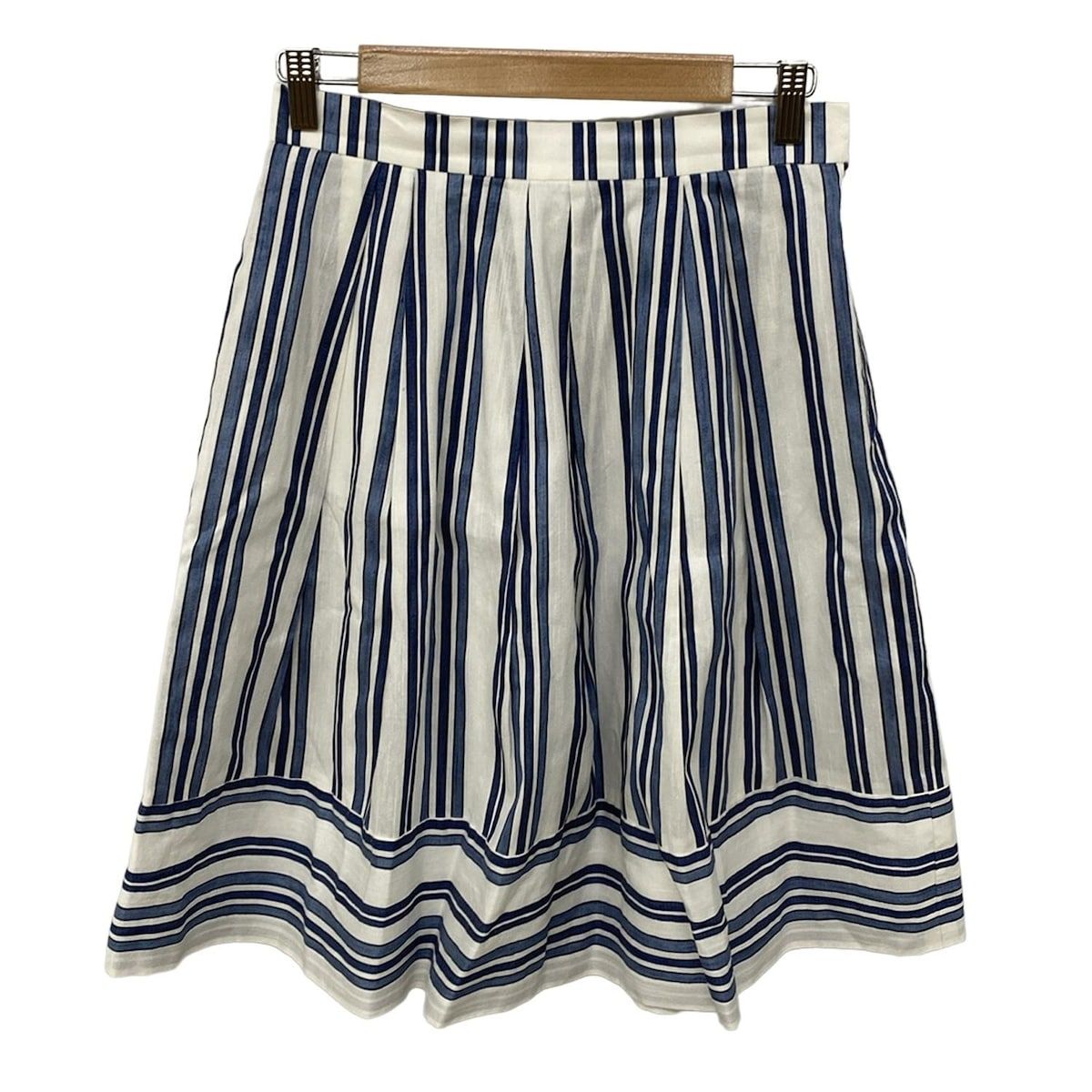 美品】TO BE CHIC トゥービーシック フレアスカートサイズ40 グレー 