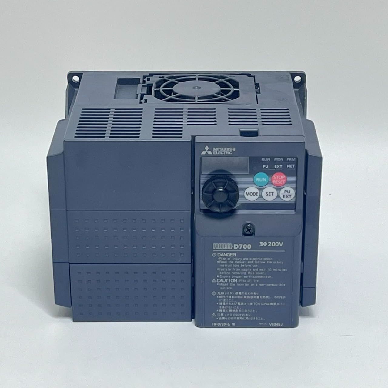 三菱電機 簡単小型インバータ FR-D720-3.7K No2451 - メルカリ