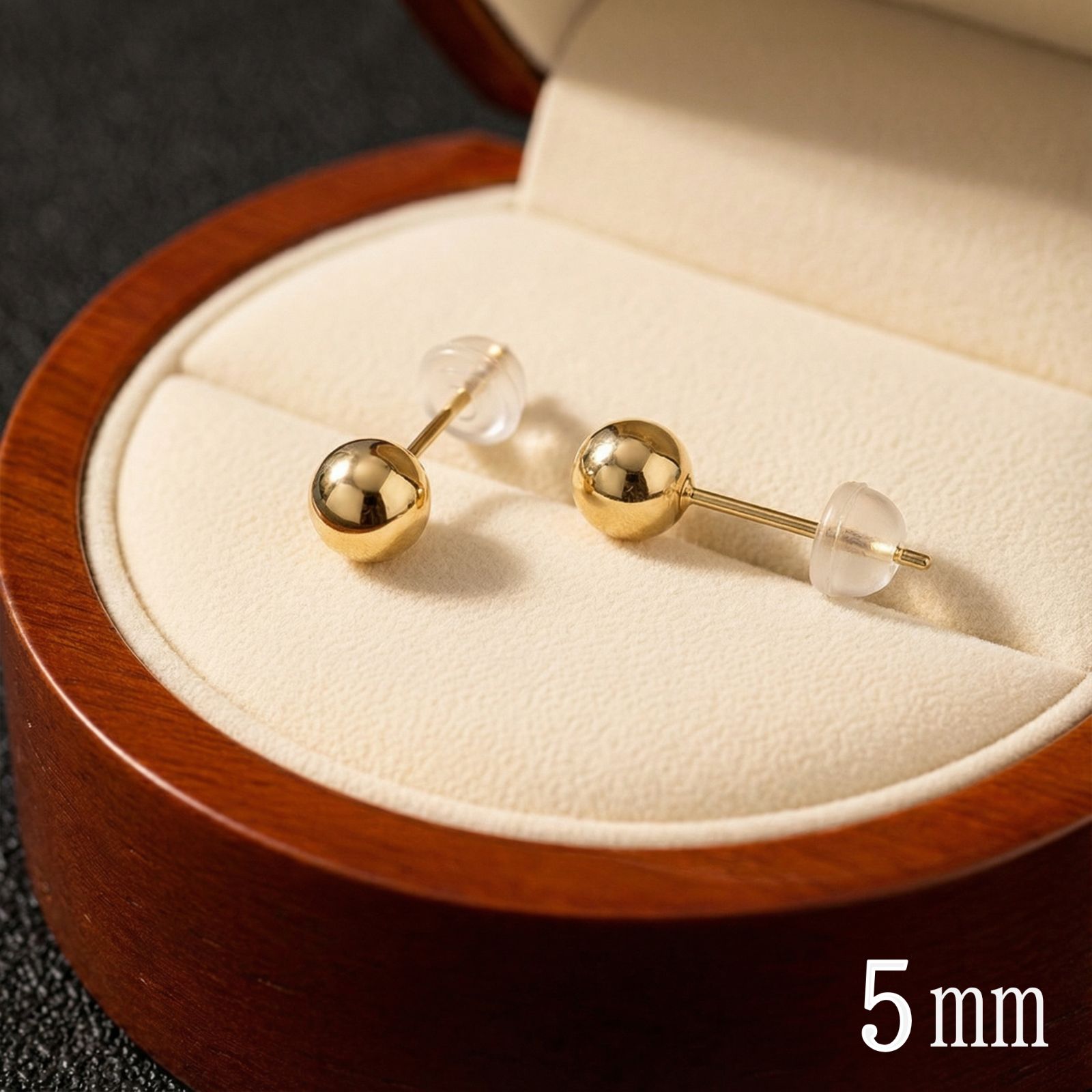 172【5mm】K18 丸玉 ピアス 18金 ゴールド ボール 国内仕入れ スタッド 