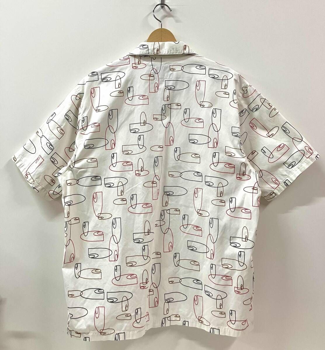 Carhartt カーハート SUMOR SHIRT サマーシャツ 半袖シャツ サイズL コットン100% モノグラム 総柄 ホワイト アメリカンカジュアル 汚れ有