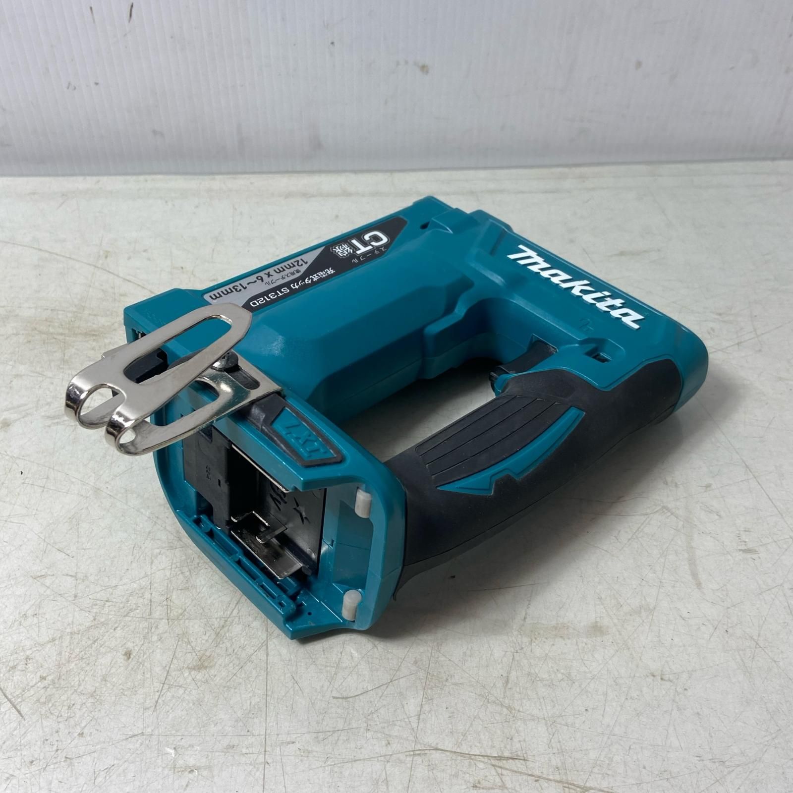 ΦΦMAKITA マキタ 18V 充電式タッカー 【T3（CT線）/12mm】 ST312D